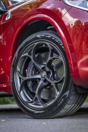 Alfa Romeo Stelvio Quadrifoglio 2020 года  (WW)